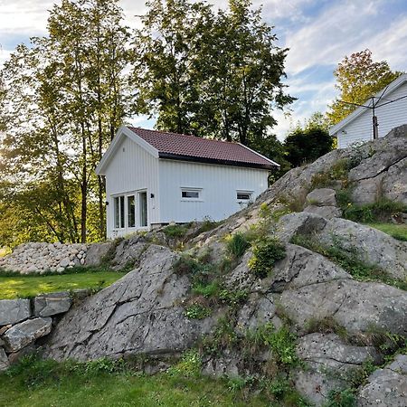 Cozy Cottage Close To Idyllic Archipelago With Additional Building If Booked For More Than 2 People Eydehavn Εξωτερικό φωτογραφία
